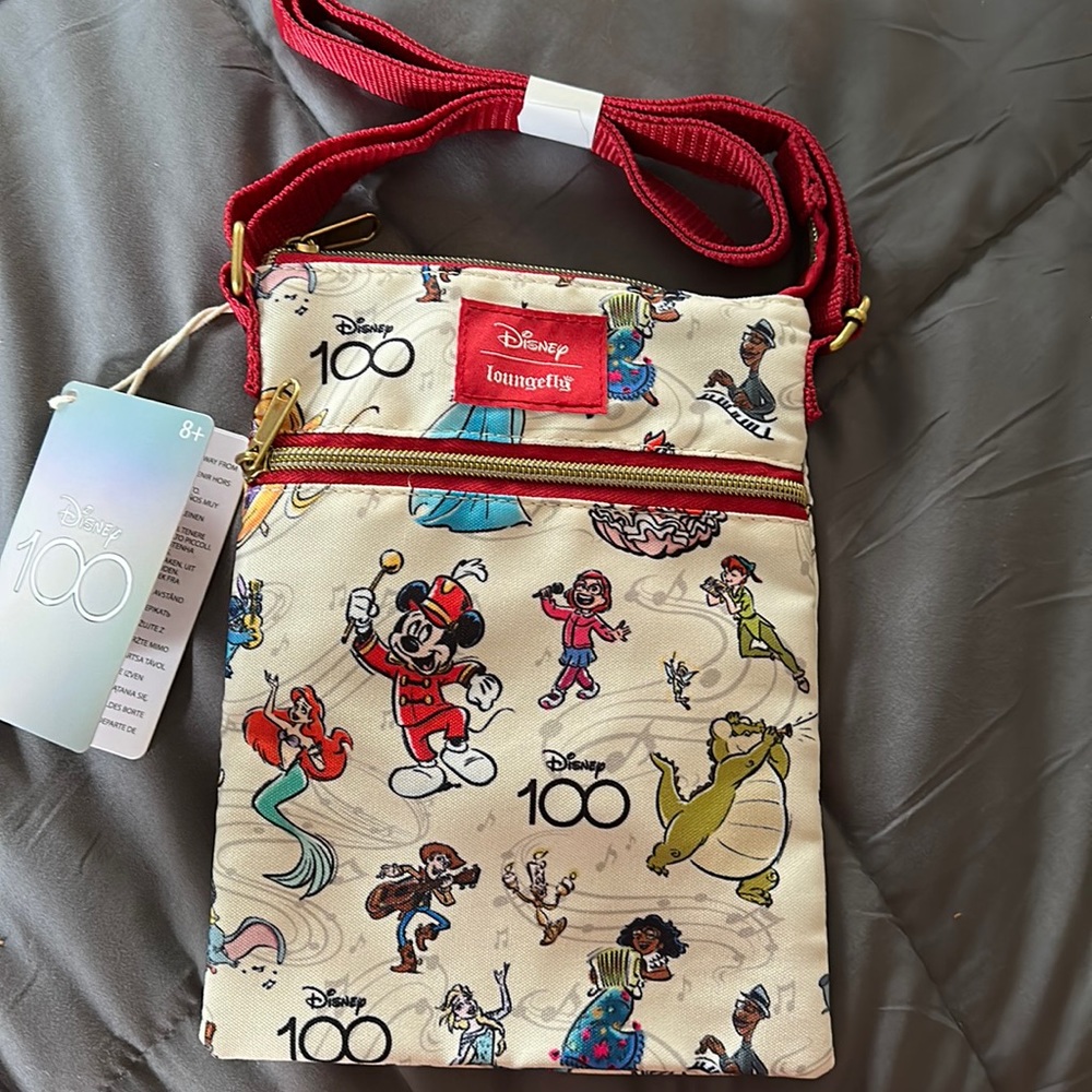 Disney Loungefly Passport bag. Brand new